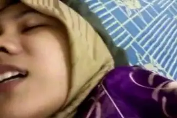 Kerudung Kuning Kenikmatan Sampe Muncrat Amatir